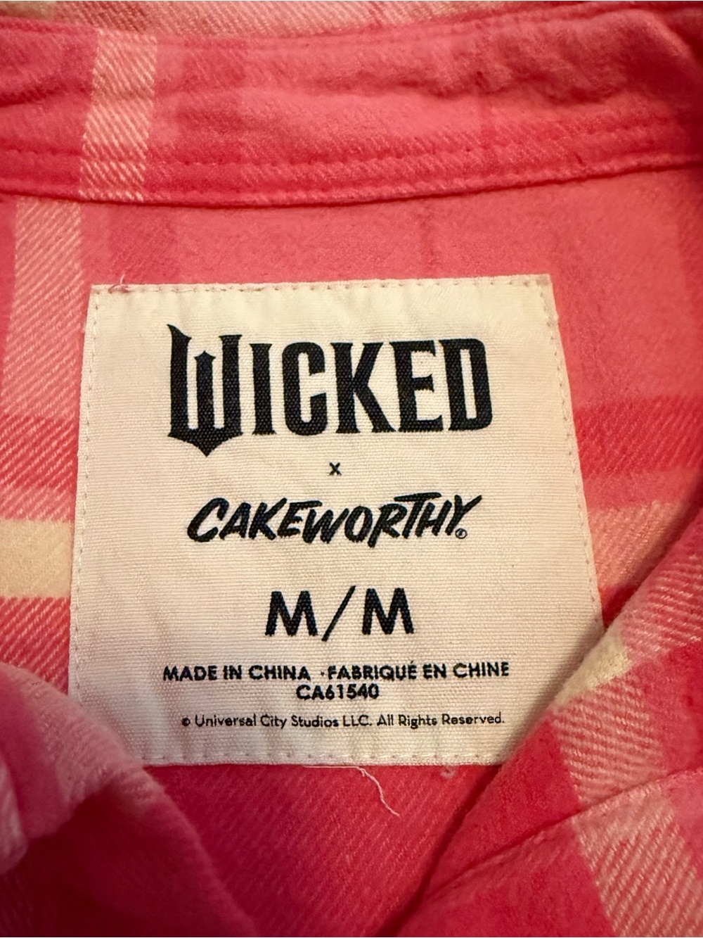 Women’s Cakeworthy Glinda Flannel from Wicked - Picture 7 of 9